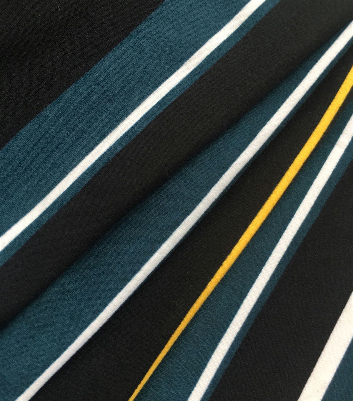 Dark Stripe Tie Style